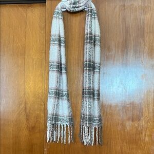 Cozy Plaid Fringe Scarf in Cream, Olive & Blush